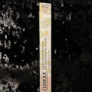 CLINQUE Superfine liner for brows!!